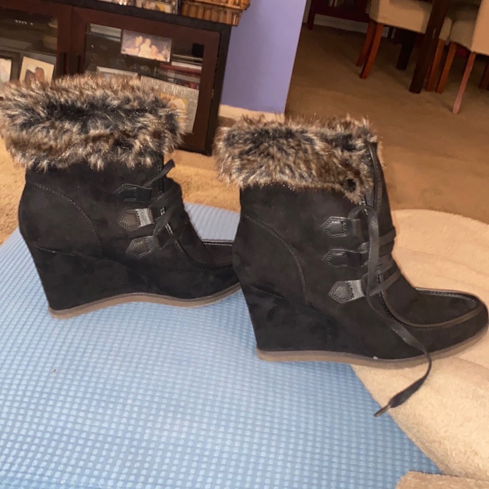 Winter wedge Booties